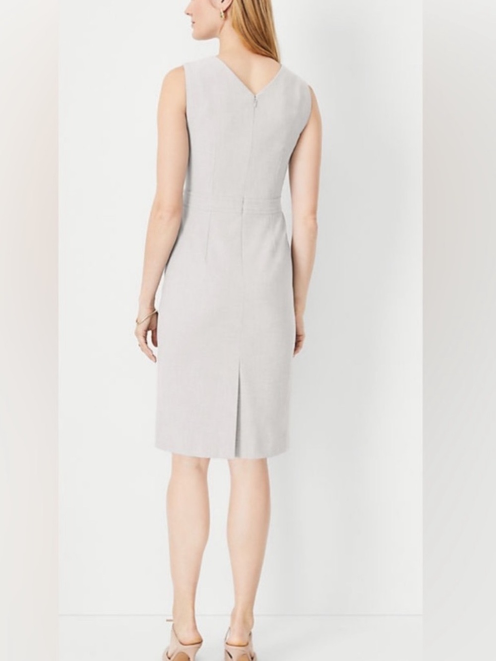 NWT Ann Taylor Light Gray Sleeveless V-Neck Sheath Dress - Picture 2 of 7